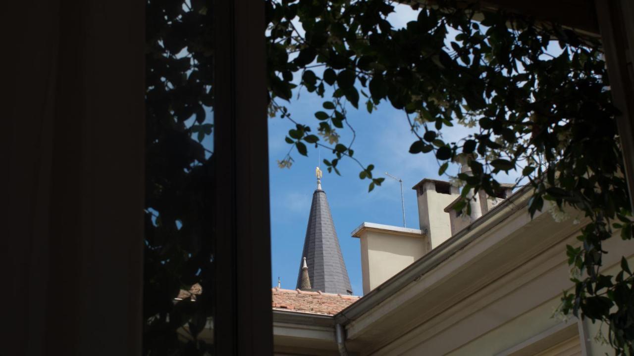 Appartamento Moderno A 2 Passi Dal Duomo Di Parma Exterior foto